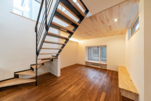 廿日市に建つ子育て家族パッシブデザイン注文住宅