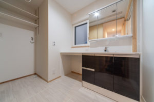 廿日市に建つ子育て家族パッシブデザイン注文住宅